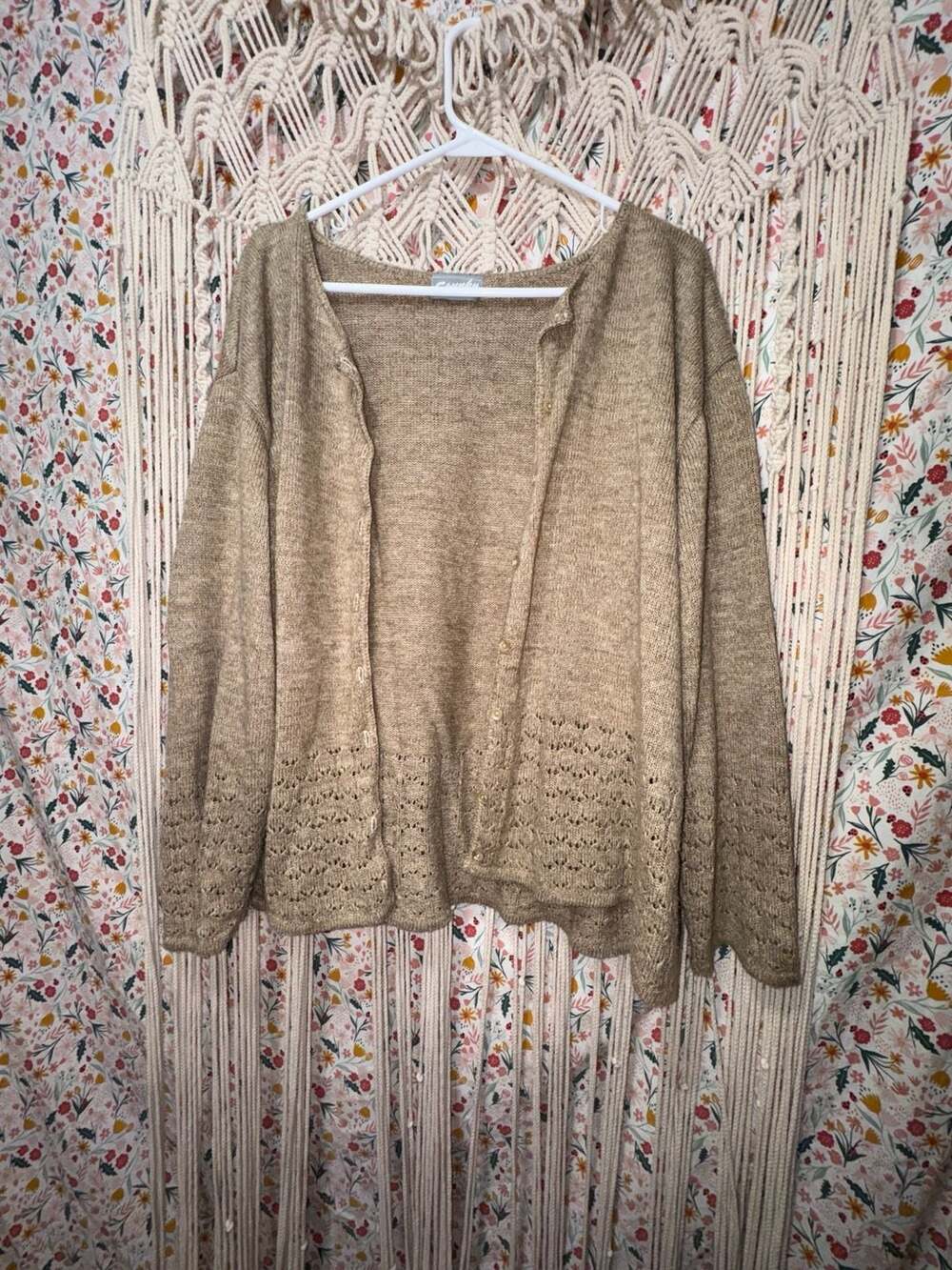 Spunky Vintage Tan Knit Pointelle Hem Button-Up Cardigan Sweater Size Small
